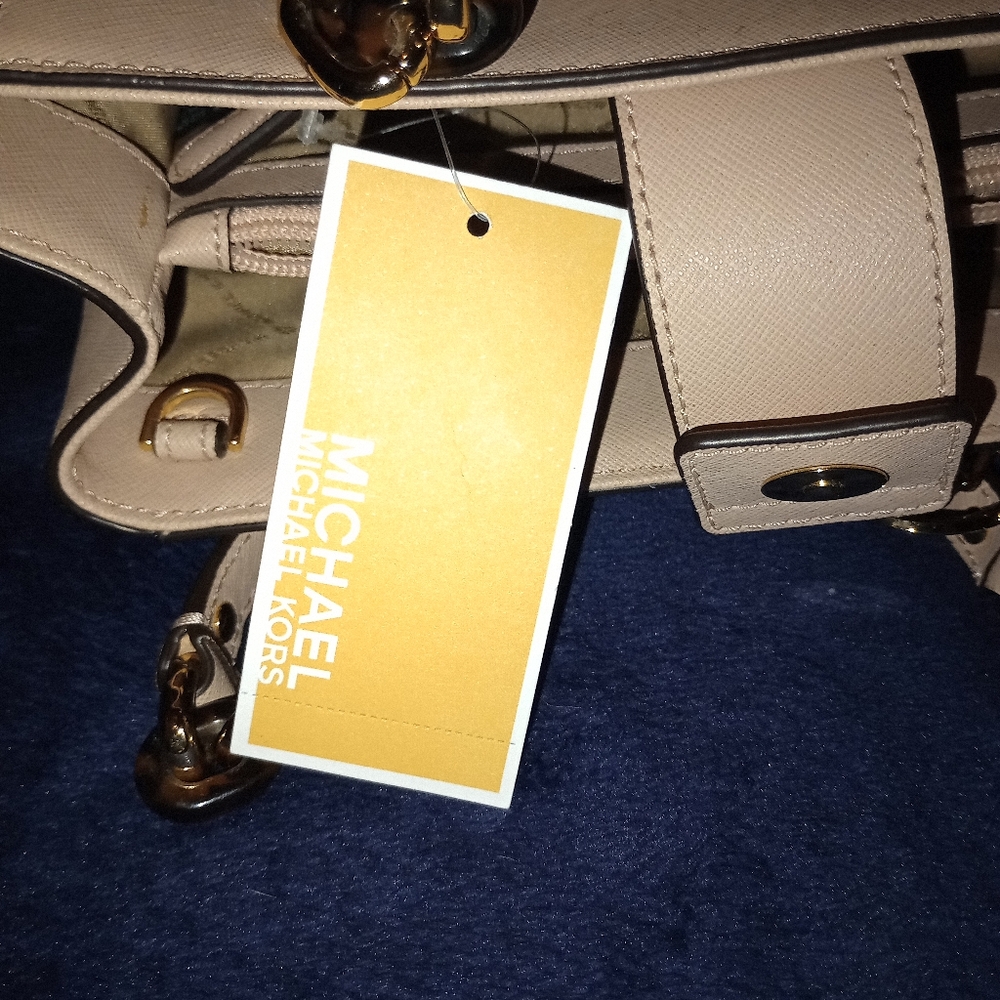 NWT Michael kors Sophia MD NS Leather Tote Color Ballet - Picture 12 of 13